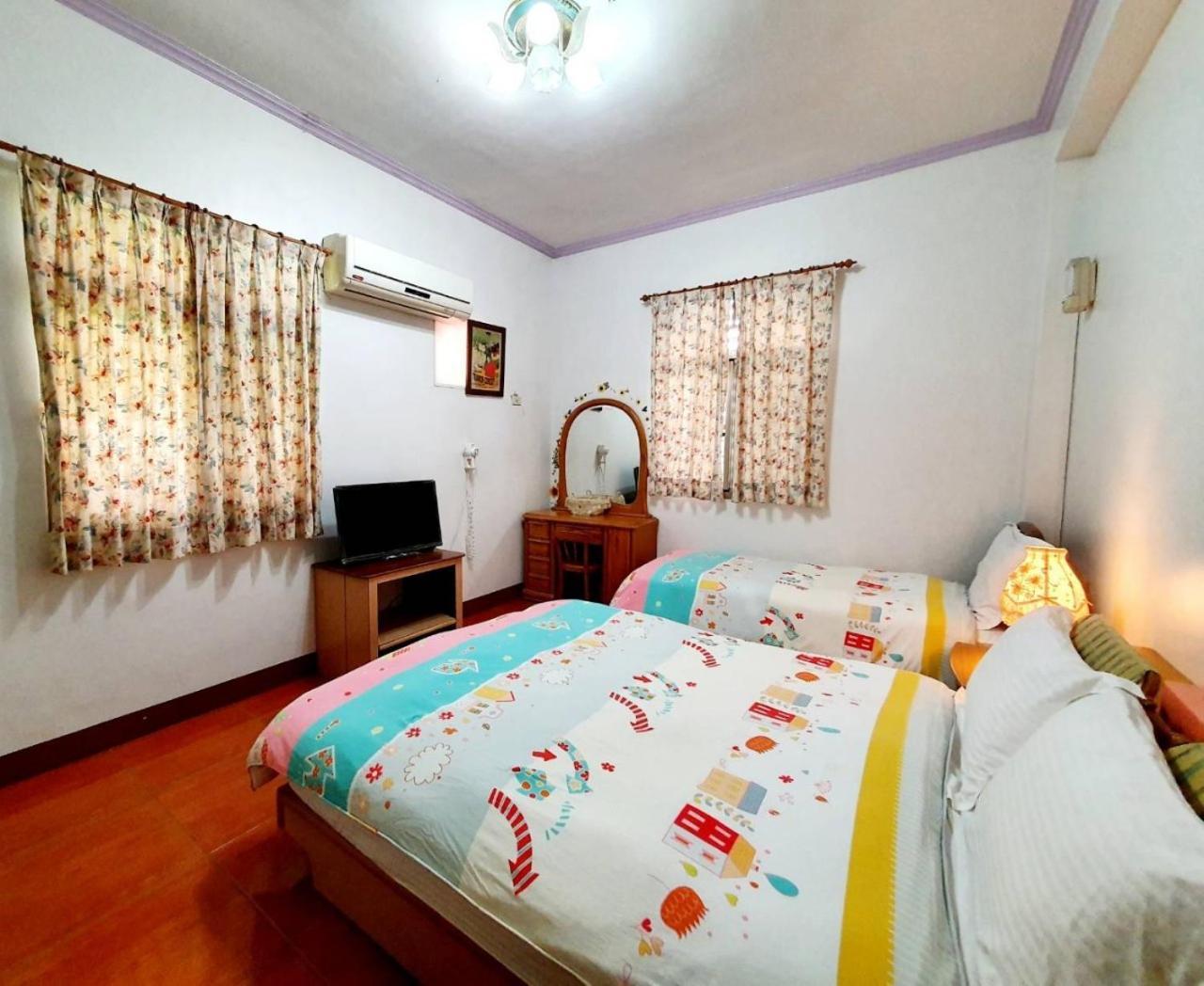Yilan Xiang Feng Homestay Wujie Exterior foto